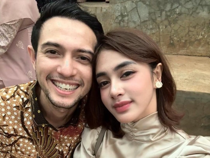 Rifky Balweel Cries as Biby Alraen Seeks Permission to Remove Her Hijab